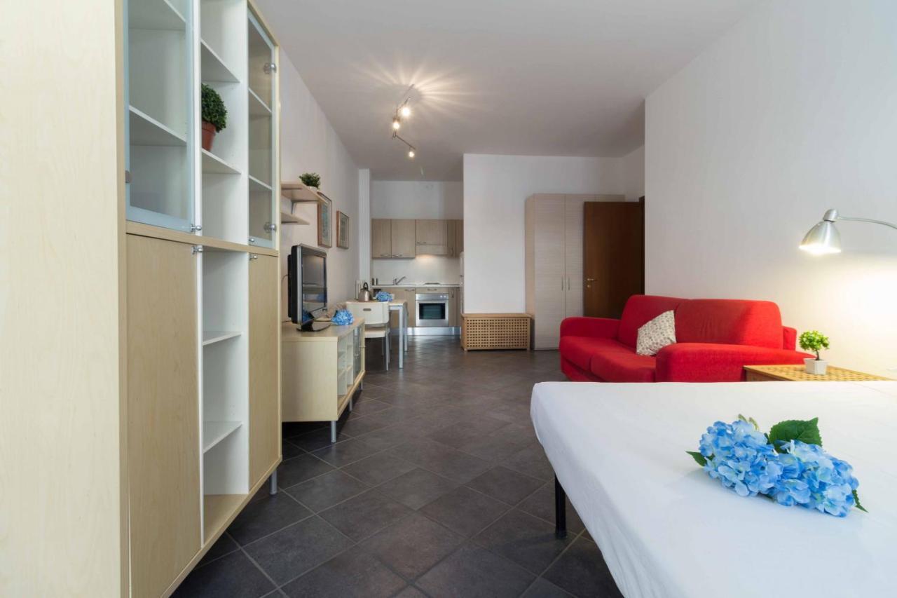 Galleria Roma Apartment - Affitti Brevi Italia Lecco Exteriér fotografie